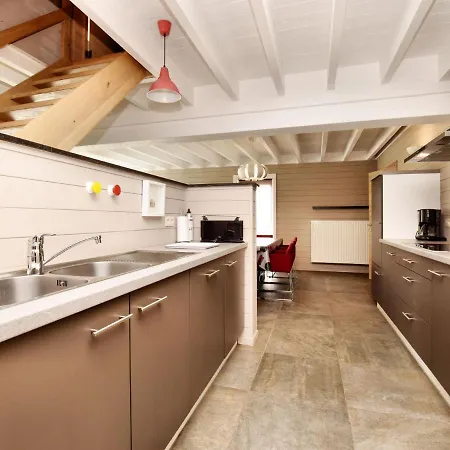 Casa vacanze Stylish In Houffalize With Sauna Patio Garden Dinez