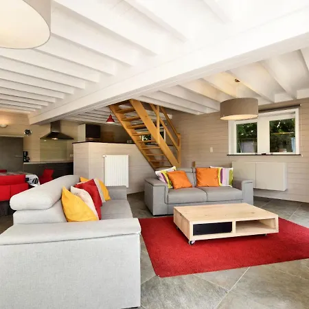 Casa vacanze Stylish In Houffalize With Sauna Patio Garden